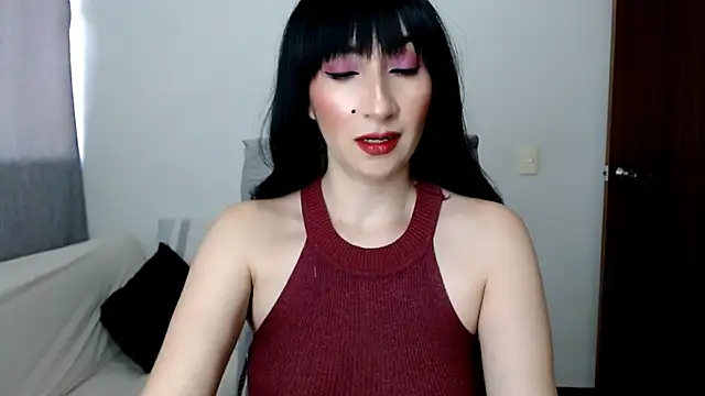 Snapshot of Laura-pervert chatting on 05/31/26, 07:04 Laura-pervert online show from 05/31/26, 07:04