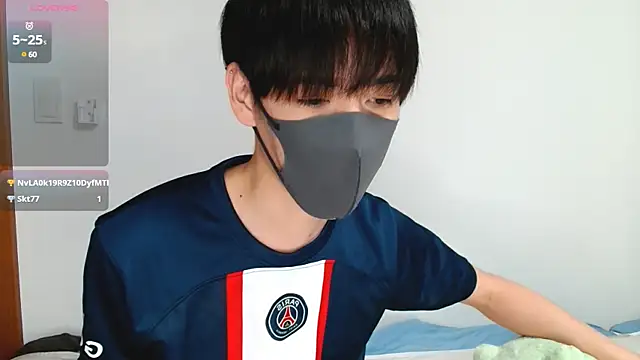 itsme LEON online show from 03/21/25, 01:12