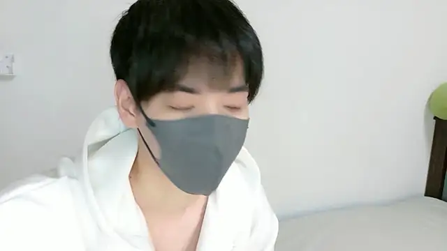 Snapshot of itsme_LEON chatting on 03/22/26, 01:14 itsme LEON online show from 03/22/26, 01:14