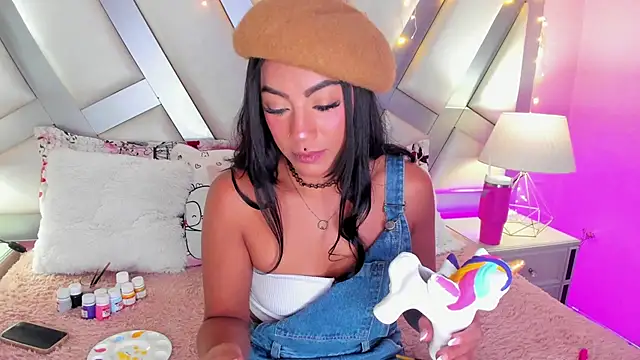 Amber villalobos  online show from 01/29/25, 07:15