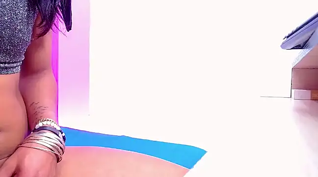 antonela xxx online show from 02/14/25, 10:25