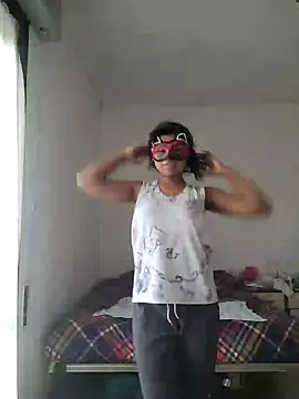 Bella Luna18 online show from 03/15/25, 01:18