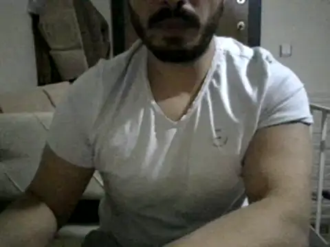 Snapshot of DateMike94 chatting on 12/27/24, 11:10 DateMike94 online show from 12/27/24, 11:10