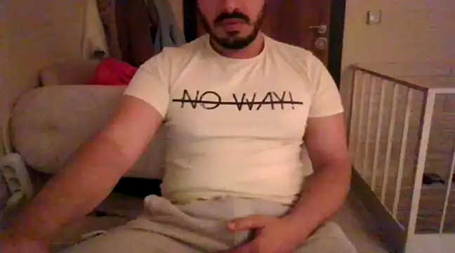 Snapshot of DateMike94 chatting on 02/04/25, 09:20 DateMike94 online show from 02/04/25, 09:20