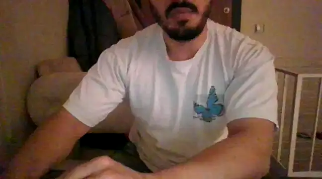 Snapshot of DateMike94 chatting on 03/06/25, 08:48 DateMike94 online show from 03/06/25, 08:48