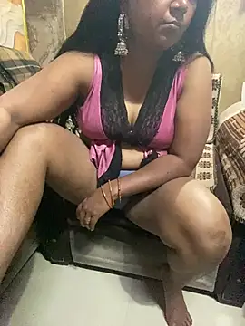 Snapshot of Tameesh_sexy_mistress chatting on 05/02/26, 05:51 Tameesh sexy mistress online show from 05/02/26, 05:51