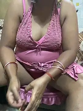 Snapshot of Tameesh_sexy_mistress chatting on 05/23/26, 05:06 Tameesh sexy mistress online show from 05/23/26, 05:06