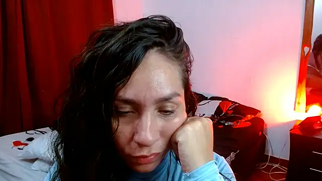 Snapshot of naihroby chatting on 01/21/25, 03:26 naihroby online show from 01/21/25, 03:26