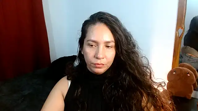 Snapshot of naihroby chatting on 03/01/25, 04:47 naihroby online show from 03/01/25, 04:47