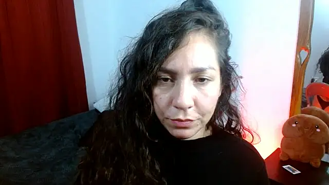 Snapshot of naihroby chatting on 03/07/25, 07:19 naihroby online show from 03/07/25, 07:19