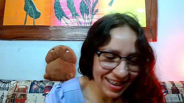 Snapshot of naihroby chatting on 09/24/25, 09:40 naihroby online show from 09/24/25, 09:40