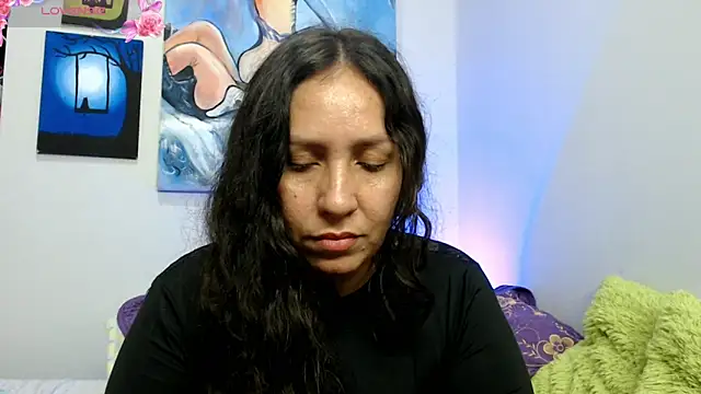 Snapshot of naihroby chatting on 11/27/25, 04:47 naihroby online show from 11/27/25, 04:47