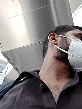 Ishan003 online show from 02/16/25, 08:21