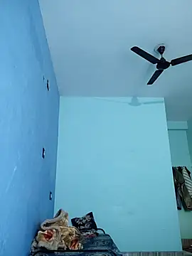 Ishan003 online show from 12/05/25, 05:38