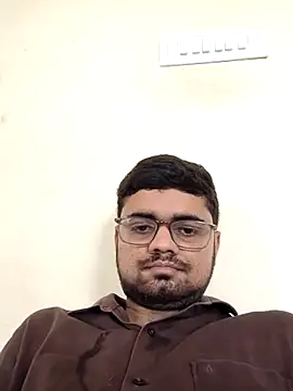 Snapshot of Ishan003 chatting on 04/18/26, 06:06 Ishan003 online show from 04/18/26, 06:06