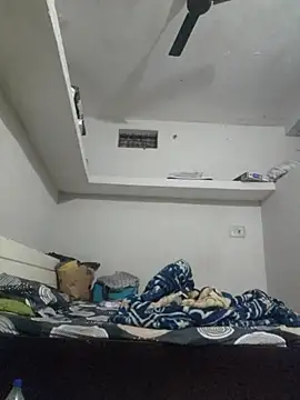 Priya Strip online show from 11/07/25, 01:33