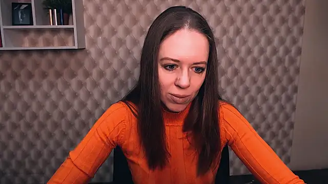 GloriaSi  online show from 03/18/25, 06:57