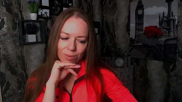 GloriaSi  online show from 10/05/25, 04:44