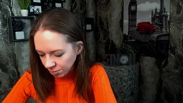 GloriaSi  online show from 12/15/25, 06:50