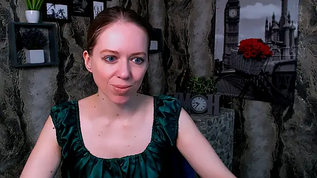 Snapshot of GloriaSi_ chatting on 03/25/26, 05:57 GloriaSi online show from 03/25/26, 05:57