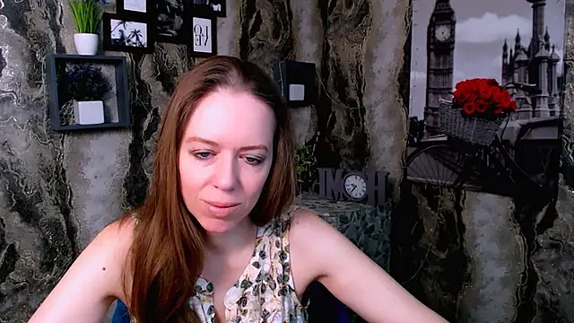 Snapshot of GloriaSi_ chatting on 04/13/26, 05:35 GloriaSi online show from 04/13/26, 05:35