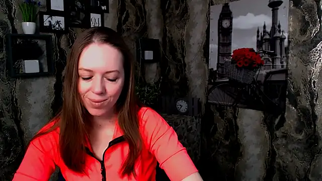 Snapshot of GloriaSi_ chatting on 04/27/26, 04:43 GloriaSi online show from 04/27/26, 04:43