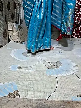 Snapshot of Bhabhi_desi12 chatting on 11/03/25, 03:24 Bhabhi desi12 online show from 11/03/25, 03:24