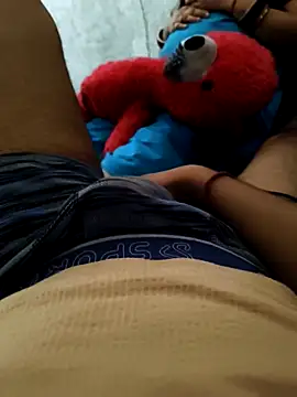 Snapshot of Bhabhi_desi12 chatting on 05/20/26, 09:37 Bhabhi desi12 online show from 05/20/26, 09:37