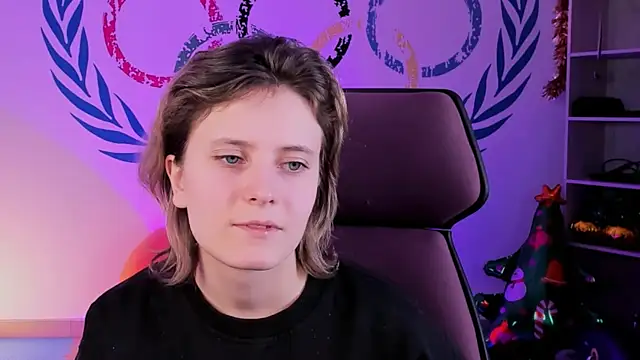 LolaAsmus online show from 12/28/24, 08:16