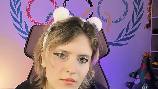 LolaAsmus online show from 12/28/24, 11:19