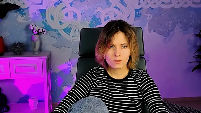 LolaAsmus online show from 01/31/25, 08:11