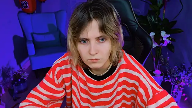 LolaAsmus online show from 02/14/25, 05:09