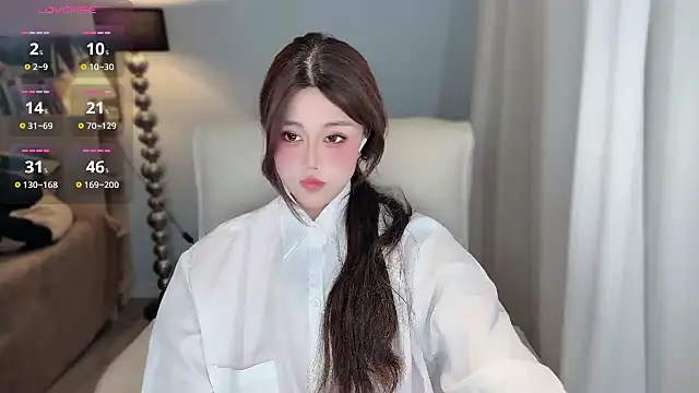 Strawberrybabyy1 online show from 12/05/24, 12:55