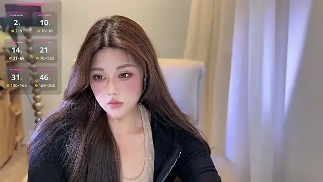 Strawberrybabyy1 online show from 12/09/24, 01:13