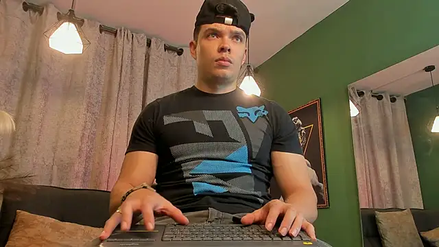 Jake Tylerr  online show from 09/15/25, 05:02