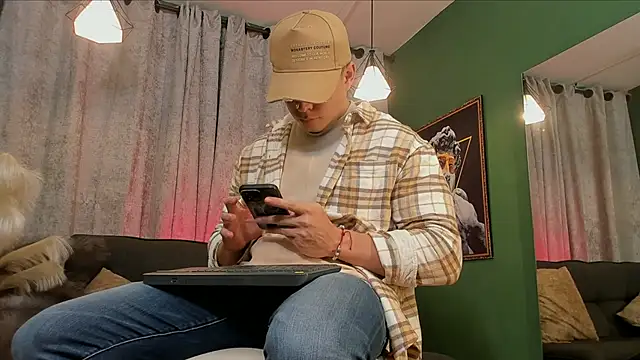 Jake Tylerr  online show from 11/18/25, 08:02