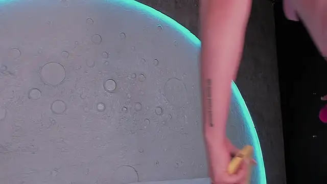 MilaHal  online show from 02/06/25, 10:00