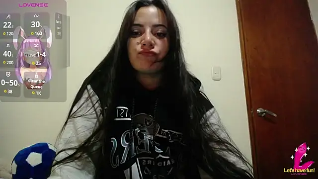 Snapshot of sofi_66 chatting on 03/14/25, 03:04 sofi 66 online show from 03/14/25, 03:04