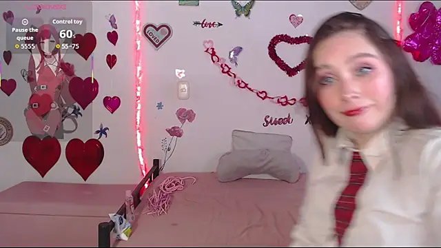 Snapshot of NaomiCandy chatting on 12/03/25, 09:13 NaomiCandy online show from 12/03/25, 09:13