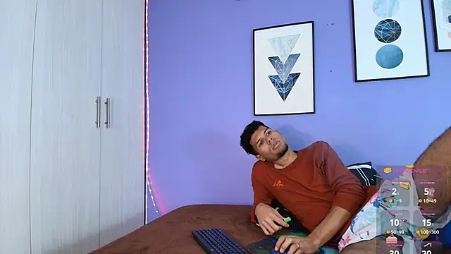 miaa lux online show from 02/09/25, 09:49