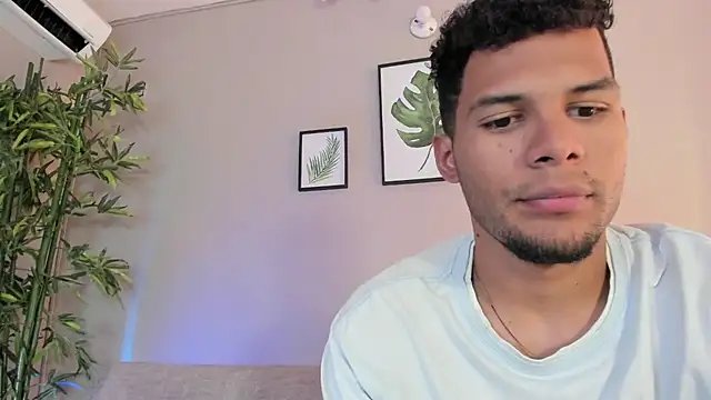 miaa lux online show from 03/14/25, 07:01