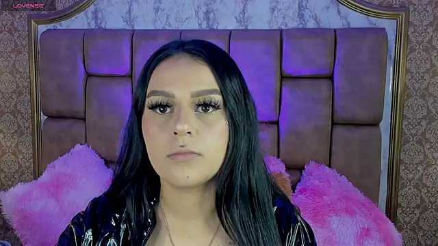 SoffiQueen online show from 09/25/25, 08:01