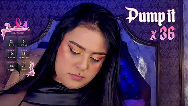 Snapshot of SoffiQueen chatting on 02/20/26, 02:50 SoffiQueen online show from 02/20/26, 02:50