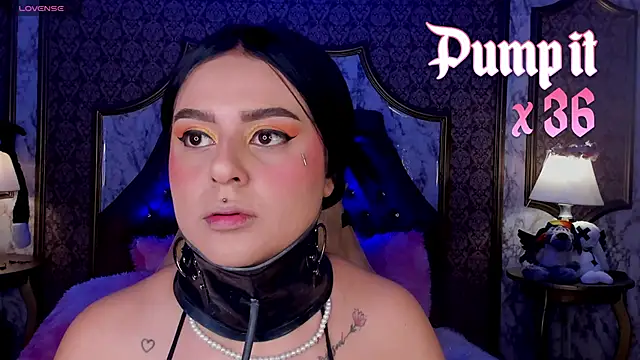 Snapshot of SoffiQueen chatting on 02/28/26, 02:07 SoffiQueen online show from 02/28/26, 02:07