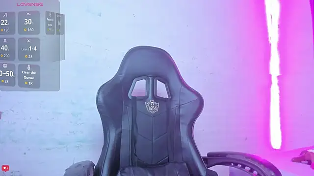 Snapshot of jonson- chatting on 11/06/25, 10:43 jonson- online show from 11/06/25, 10:43