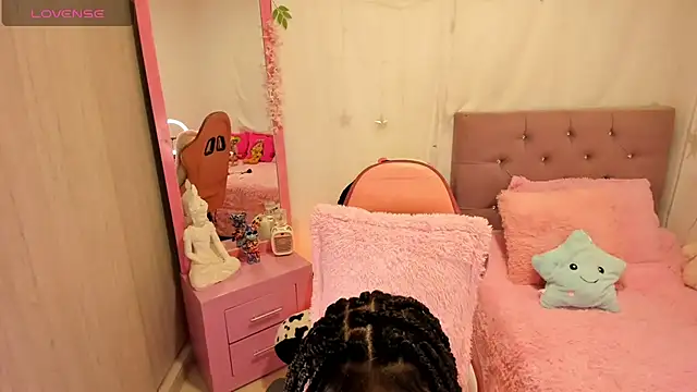 bruneettklaryss online show from 02/23/25, 08:39