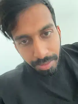 Snapshot of skinny__boy__ chatting on 12/12/24, 07:37 skinny boy online show from 12/12/24, 07:37