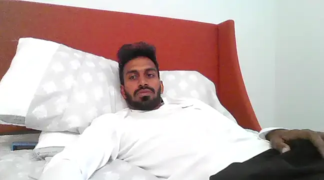 Snapshot of skinny__boy__ chatting on 02/25/25, 09:02 skinny boy online show from 02/25/25, 09:02