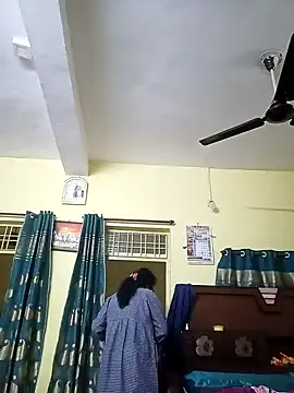 Snapshot of heenage chatting on 12/04/24, 06:55 heenage online show from 12/04/24, 06:55