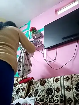 Snapshot of heenage chatting on 12/25/24, 03:40 heenage online show from 12/25/24, 03:40